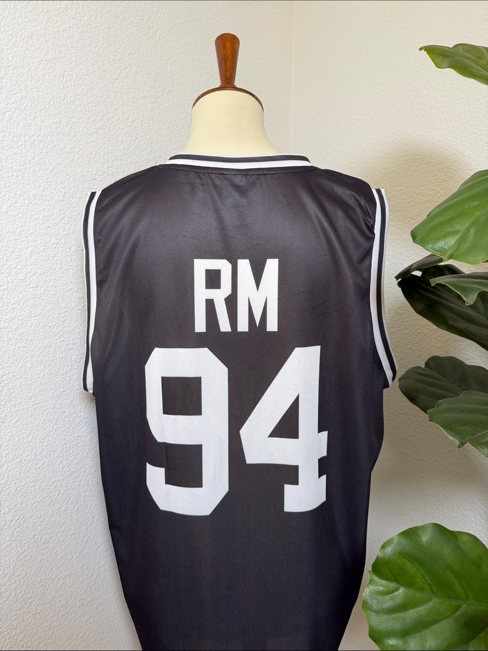 BTS RM Black Sleeveless Jersey + Clear Photo Card Lanyard - Picture 8 of 14
